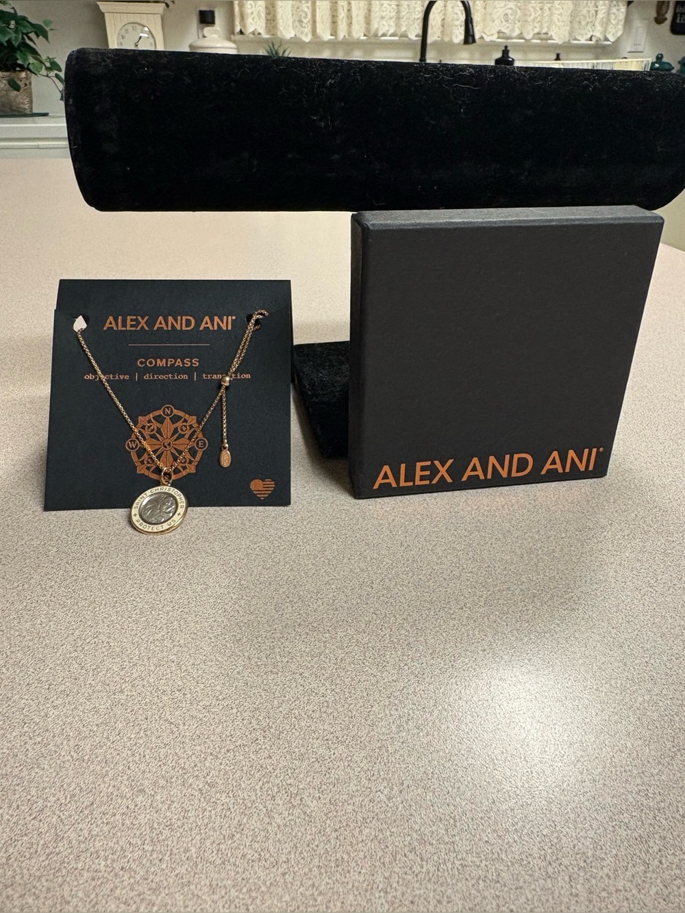 Alex and Ani St. Christopher Bracelet 14kt gold filled - Picture 5 of 5